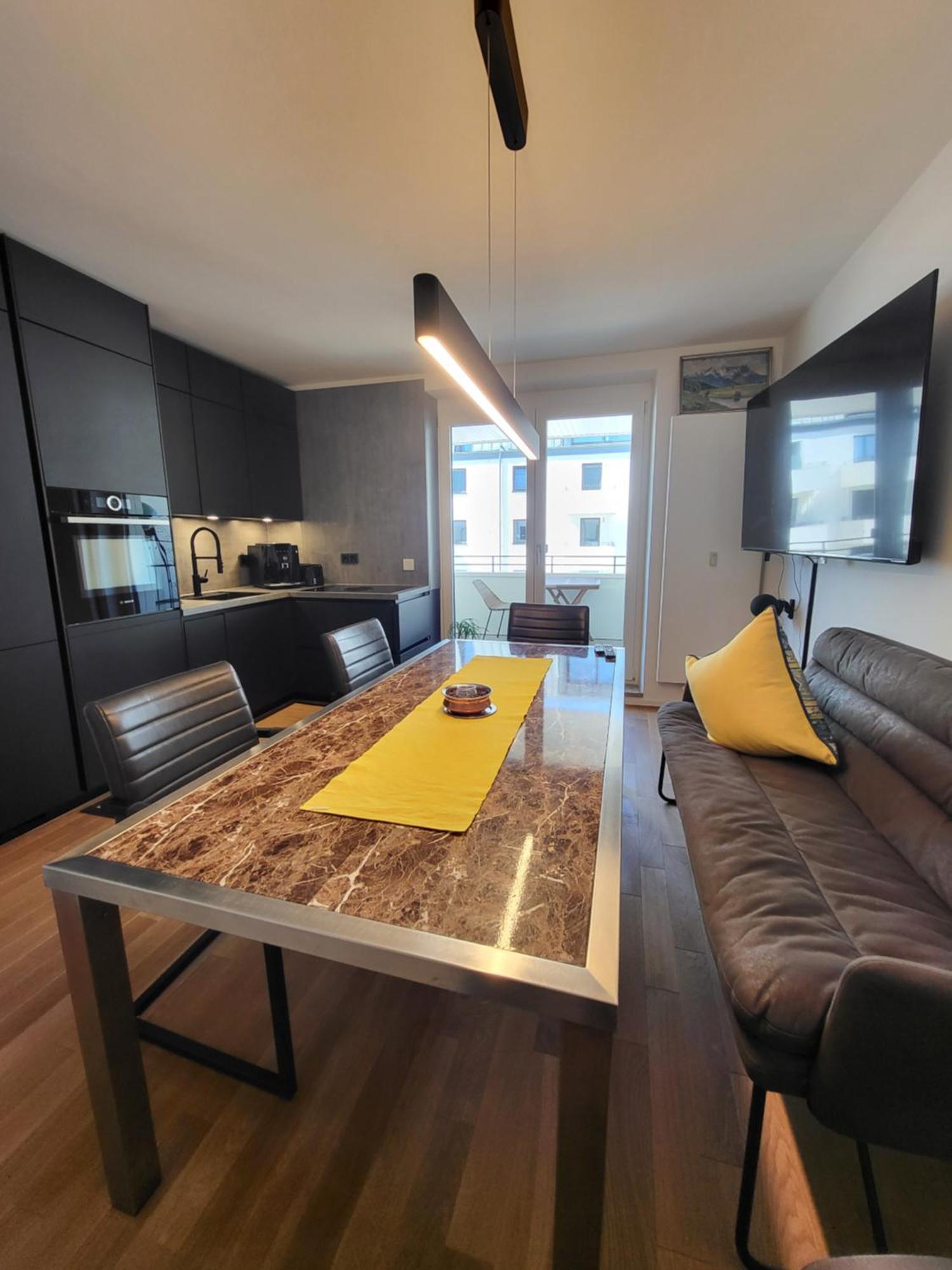 Citysuite Englischer Garten 2 Apatment Ruhig & Privat Parking Apartment